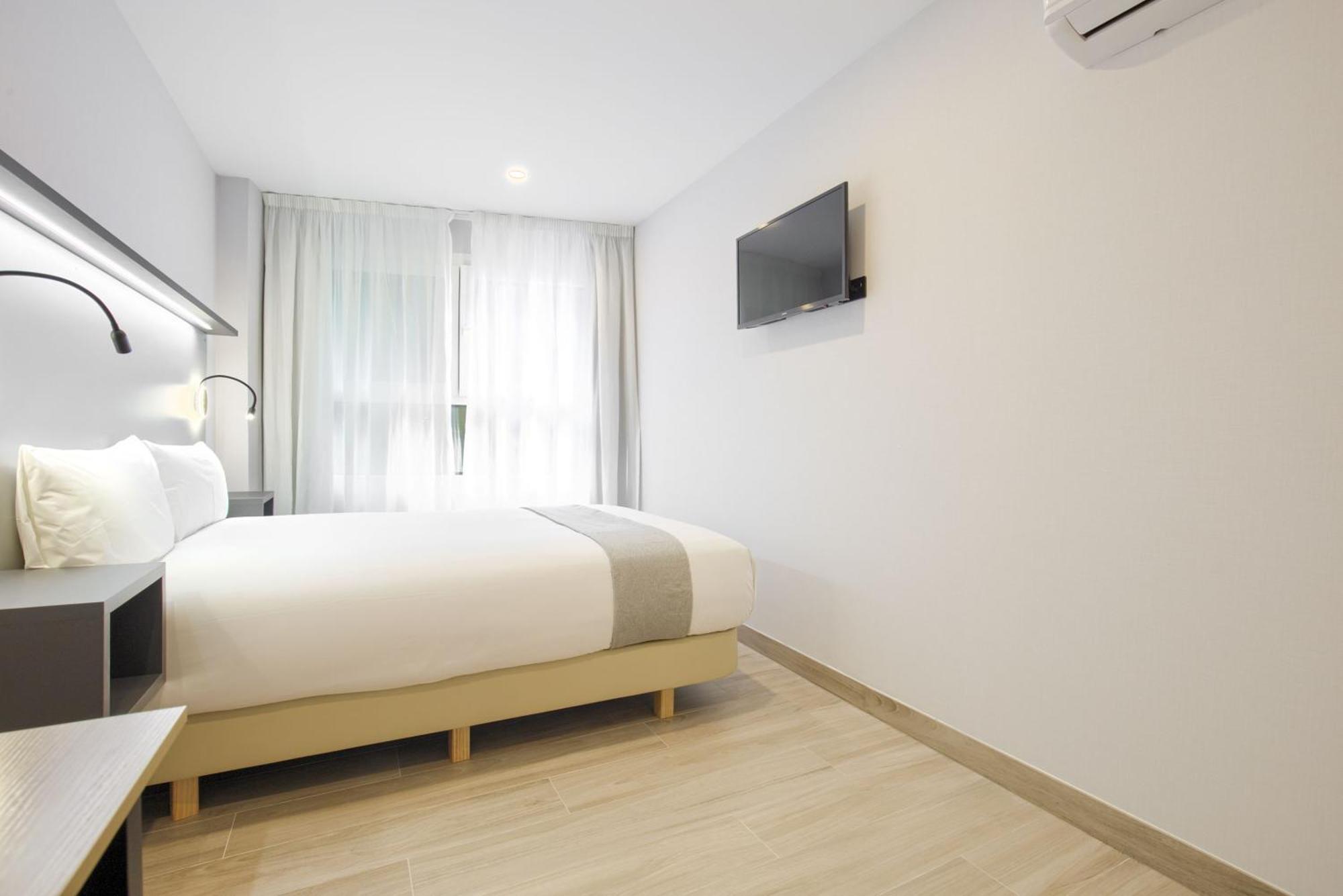 Dobo Madrid Sb20 Apartman Kültér fotó