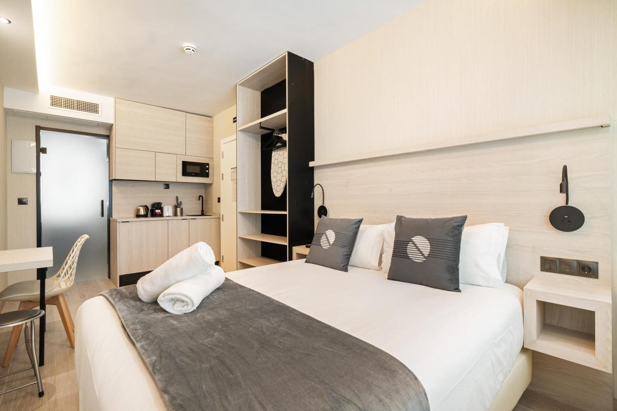 Dobo Madrid Sb20 Apartman Szoba fotó