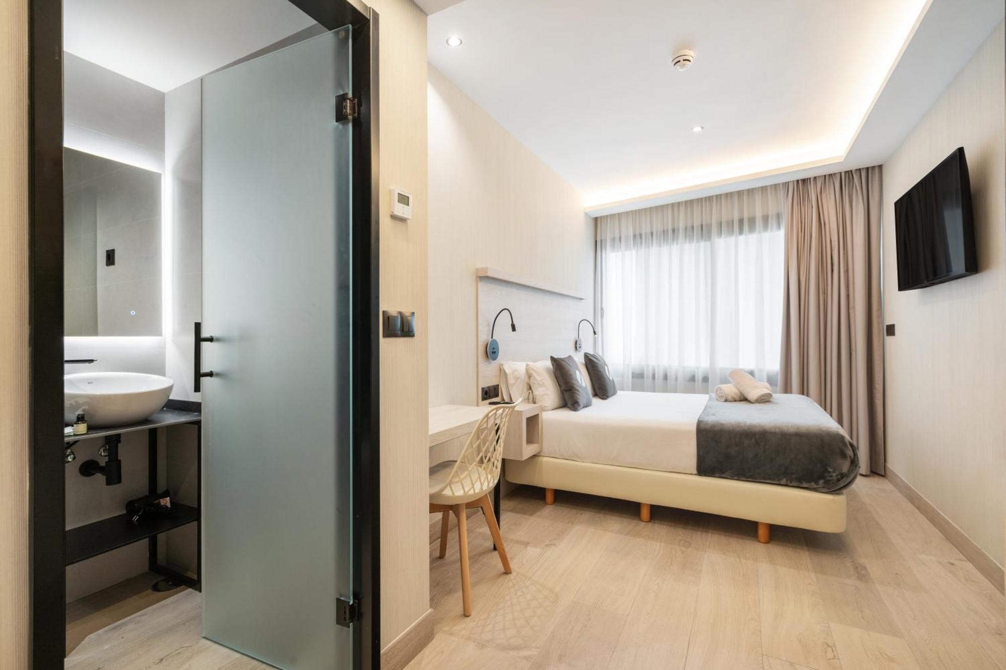 Dobo Madrid Sb20 Apartman Szoba fotó