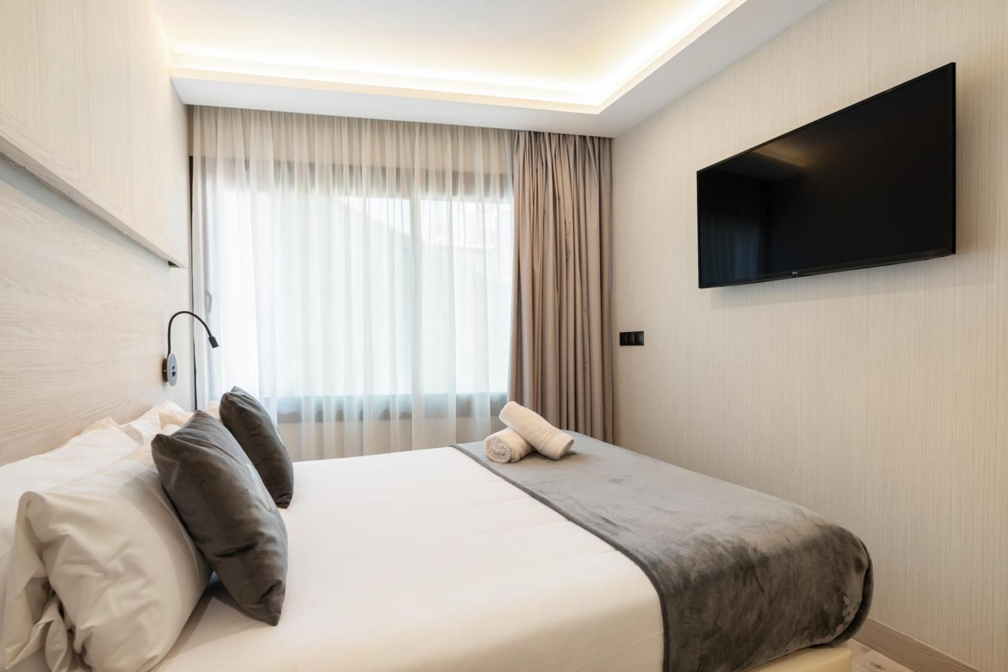 Dobo Madrid Sb20 Apartman Szoba fotó