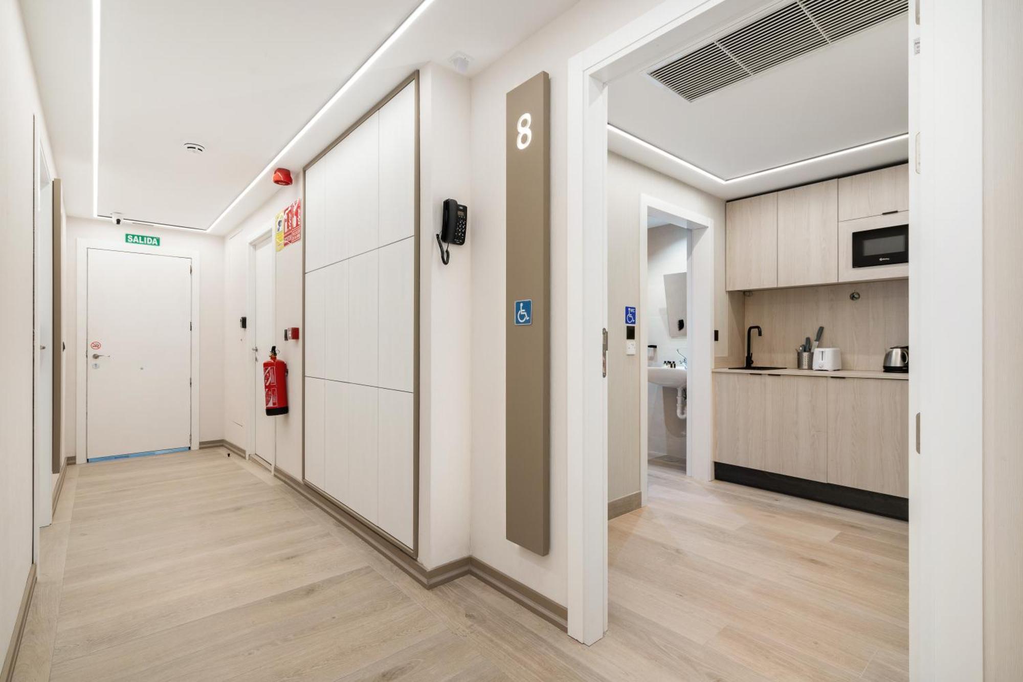 Dobo Madrid Sb20 Apartman Szoba fotó