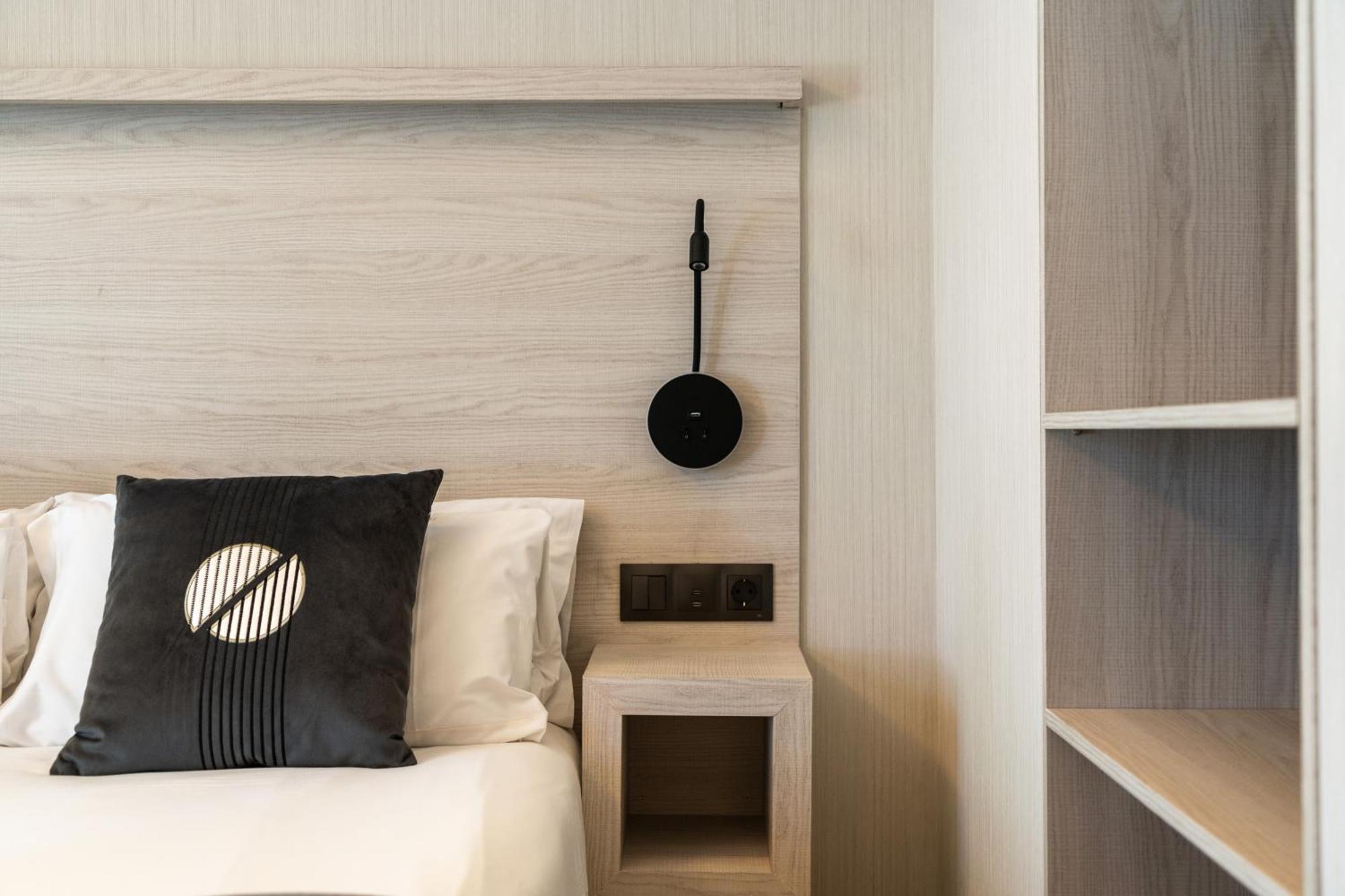 Dobo Madrid Sb20 Apartman Szoba fotó