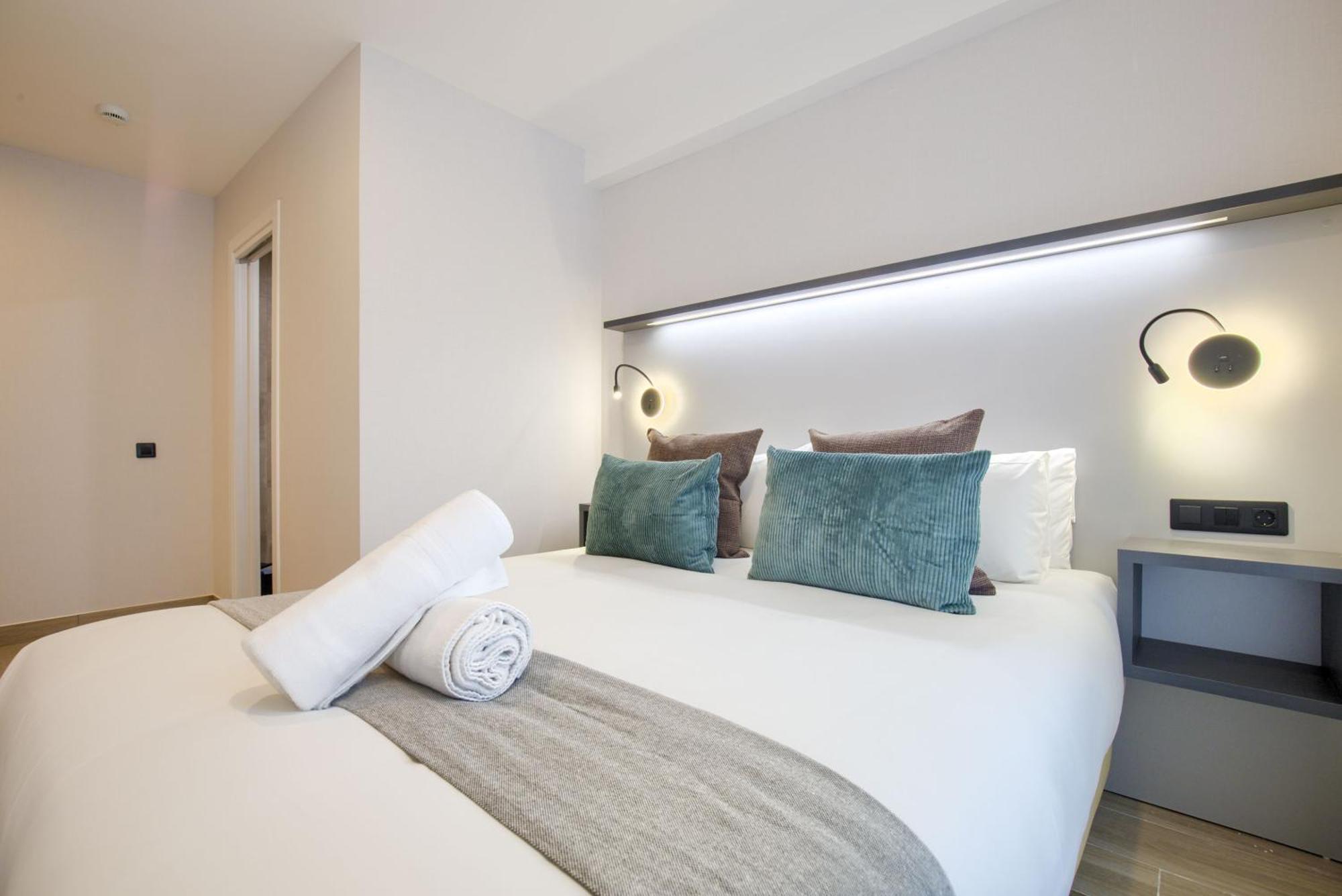 Dobo Madrid Sb20 Apartman Kültér fotó